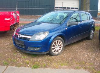 Dezmembrări autoturisme Opel Astra  2004/1