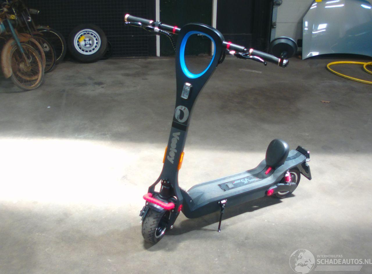 Overige  veeley v5 e step