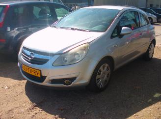 krockskadad bil auto Opel Corsa  2007/1