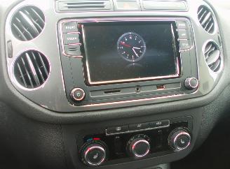 Volkswagen Tiguan 2.0 TSI picture 8