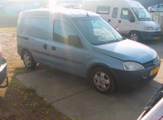 Unfallwagen Opel Combo 1.6 8 klepper 2004/1