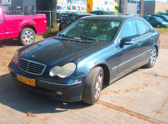 Unfallwagen Mercedes C-klasse 200 cdi 2000/9
