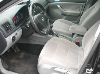 Volkswagen Golf  picture 6