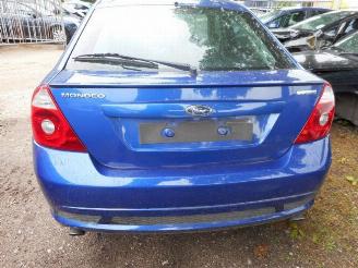 Ford Mondeo ST220 picture 3