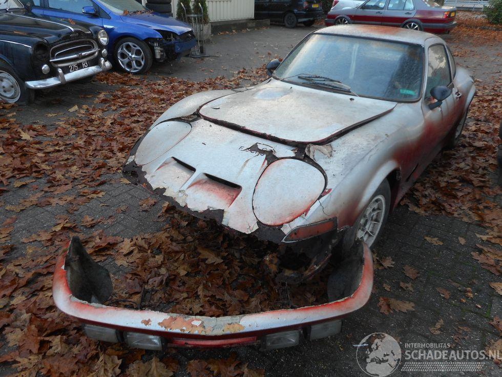 Opel GT 