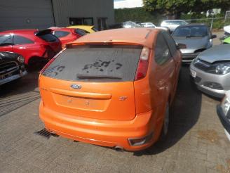 Ford Focus st 2.5 turbo picture 4