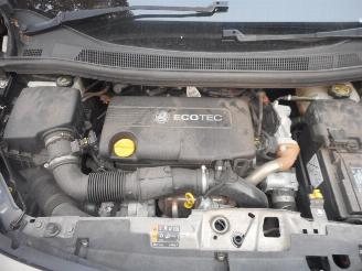 Opel Meriva b picture 8