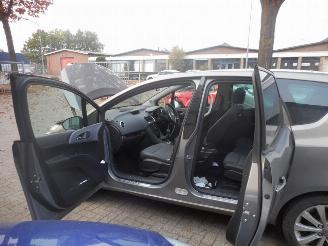 Opel Meriva b picture 7