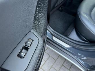 Kia Xceed T-GDI DAMAGE FREE / FULL OPTIONS! picture 19