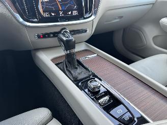 Volvo V-60 AUT. NAVI/LED/CAMERA/FULL-ASSIST/MEMORY/VIRTUAL/LEDER/VOL! picture 8