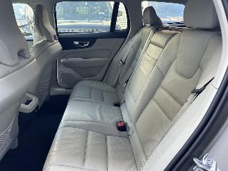 Volvo V-60 AUT. NAVI/LED/CAMERA/FULL-ASSIST/MEMORY/VIRTUAL/LEDER/VOL! picture 12