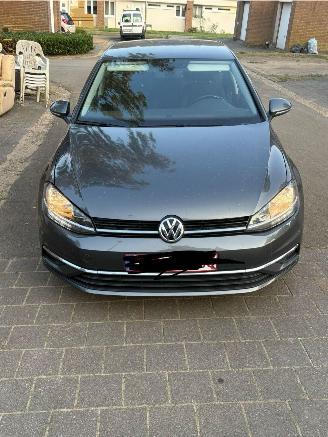 Volkswagen Golf 1.0 TSI 110PK 6-bak NAVI /CLIMA/CARPLAY/LED picture 2