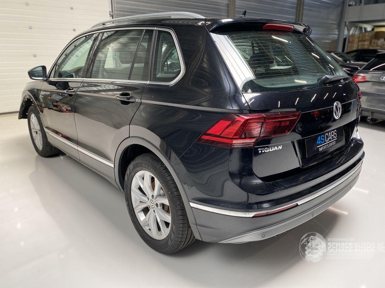 Volkswagen Tiguan 2.0 TSI DSG 4-MOTION/NAVI/LED/CAMERA/PARKASS/ALCANTARA/VOL!