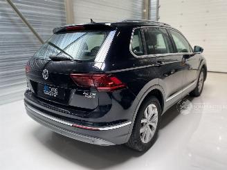 Schadeauto Volkswagen Tiguan 2.0 TSI DSG 4-MOTION/NAVI/LED/CAMERA/PARKASS/ALCANTARA/VOL! 2017/8