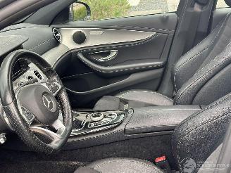 Mercedes E-klasse 200 AMG PANO/LED/19INCH picture 3