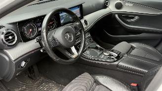 Mercedes E-klasse LED / CAMERA / NAVIGATIE / AMG VELGEN VOLLEDIG RIJDBAAR picture 7