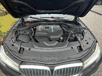 BMW 7-serie 740e LWB i-Performance / Full Options SCHADEVRIJ/ DAMAGED FREE/UNFALL FREI ! picture 8