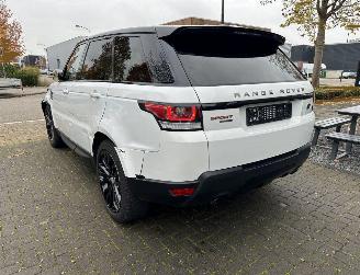 Land Rover Range Rover sport 3.0 TDV6 AUTOBIOGRAPY / FULL DRIVABLE / NEW SERVICE / picture 2