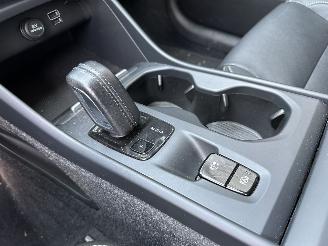 Volvo XC40 1.5 T3 R-Design NAVI/LED/CAMERA/FULL ASSIST/LEDER/VOL OPTIES! picture 12