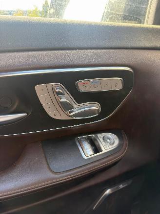Mercedes V-klasse V250 4 MATIC PANORAMA LED 360 CAMERA FULL OPTIONS picture 8