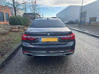 BMW 7-serie 7-SERIE  740e LWB I-Performance / Full Options SCHADEVRIJ/ DAMAGED FREE/UNFALL FREI ! picture 2
