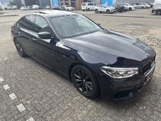 BMW 5-serie 530d FULL OPTIONS NO DAMAGE FULL DRIVABLE picture 3