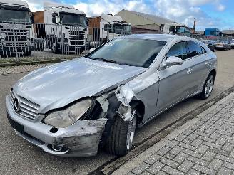 disassembly passenger cars Mercedes CLS 320 2007/1