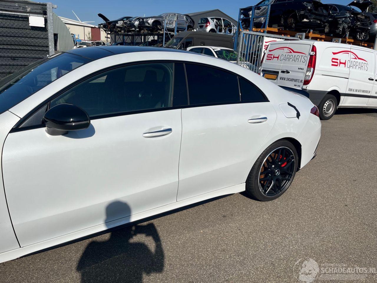 Mercedes Cla-klasse 45s AMG