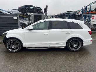 Audi Q7  picture 3