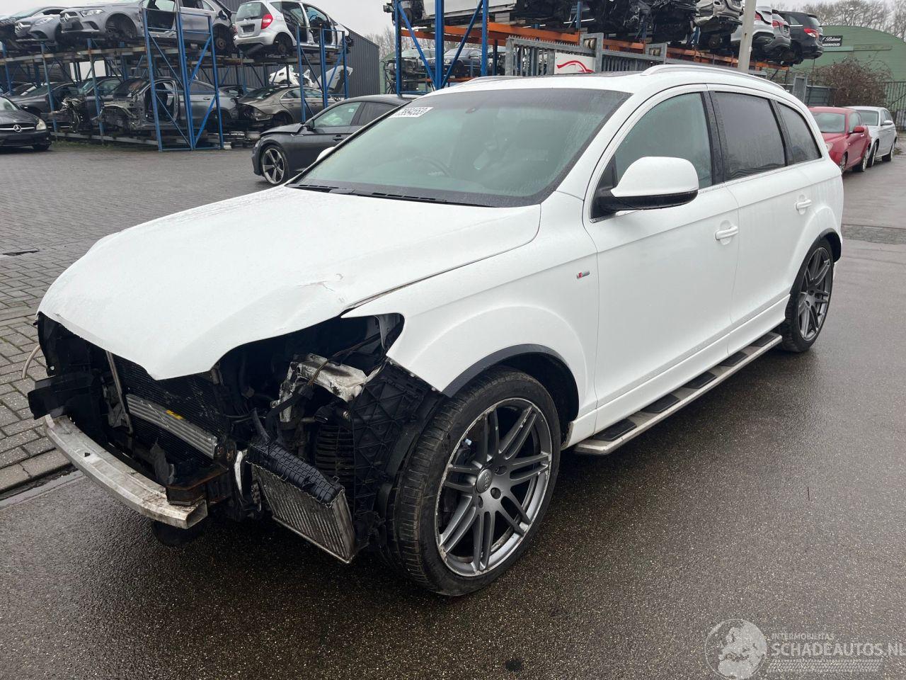 Audi Q7 
