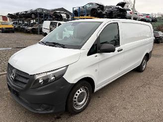 Uttjänta bilar auto Mercedes Vito  2016/1
