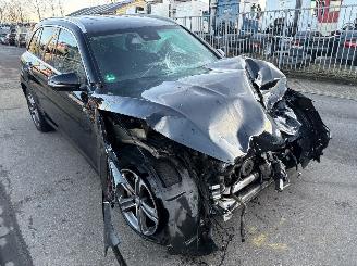 Mercedes GLC  picture 2