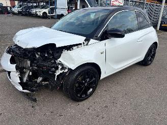 Uttjänta bilar auto Opel Adam  2018/1