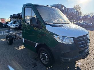 Mercedes  W907 picture 2