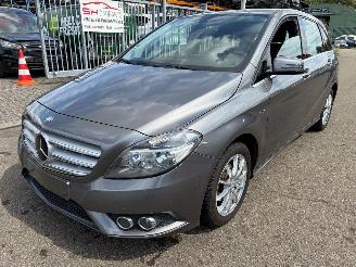rozbiórka samochody osobowe Mercedes B-klasse W246 2012/4