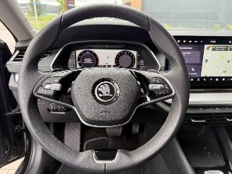 Skoda Octavia Combi NEW MOD.25! 2.0 TDI 150PK DSG7 Style picture 19