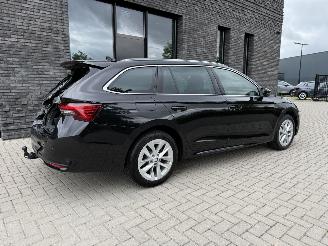 Skoda Octavia Combi NEW MOD.25! 2.0 TDI 150PK DSG7 Style picture 5