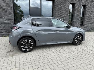 Peugeot 208 NEW MOD! 1.2T 101PK Allure picture 5