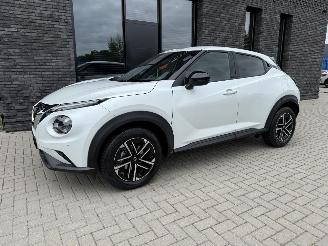 Nissan Juke 1.0 DIG-T 114PK N-Connecta picture 2