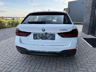 BMW 5-serie 530e Touring 292PK Steptronic M-Sport picture 12