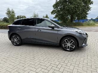 MG MG4 Electric 64kWh 204PK Aut. Luxury picture 8