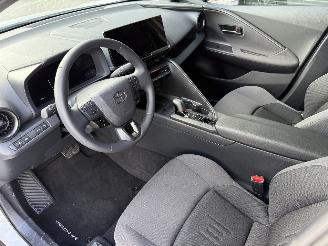 Toyota C-HR NEW! 1.8 Hybrid 140PK Aut. Dynamic picture 17