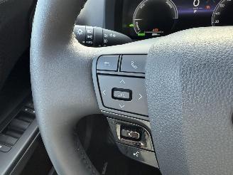 Toyota C-HR NEW! 1.8 Hybrid 140PK Aut. Dynamic picture 29