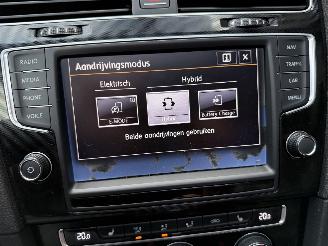 Volkswagen Golf GTE 1.4 TSI Hybrid 204PK DSG6 PANO CAM VOL! picture 26
