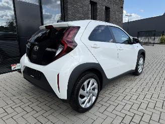 Toyota Aygo X 1.0 VVT-i 72PK S-CVT Aut. First APP CAM LM VOL! picture 6