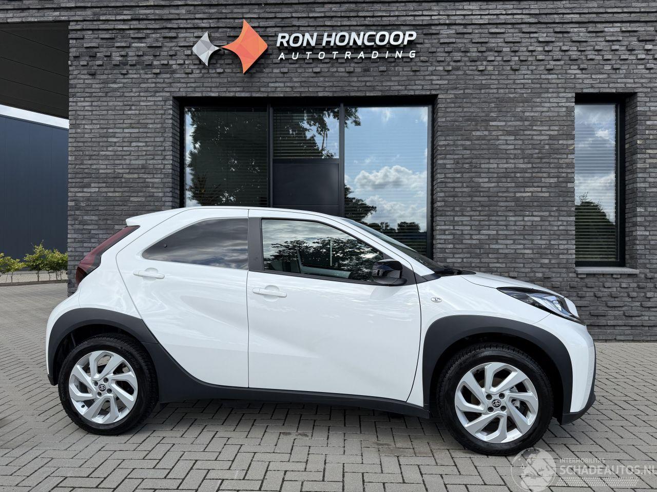 Toyota Aygo X 1.0 VVT-i 72PK S-CVT Aut. First APP CAM LM VOL!