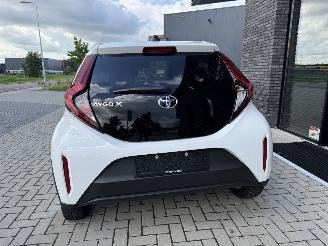 Toyota Aygo X 1.0 VVT-i 72PK S-CVT Aut. First APP CAM LM VOL! picture 9