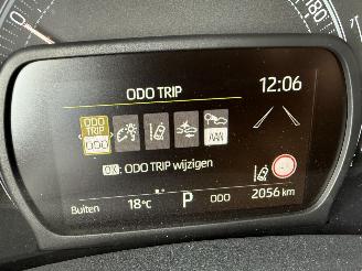 Toyota Aygo X 1.0 VVT-i 72PK S-CVT Aut. First APP CAM LM VOL! picture 20