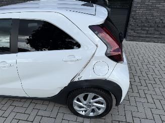 Toyota Aygo X 1.0 VVT-i 72PK S-CVT Aut. First APP CAM LM VOL! picture 33