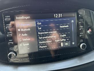 Toyota Aygo X 1.0 VVT-i 72PK MT First APP CAM LM VOL! picture 24